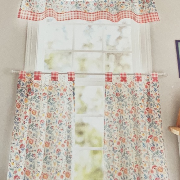 🌼Pioneer Woman ‘Maizie’ kitchen curtain set New! - Picture 10 of 10